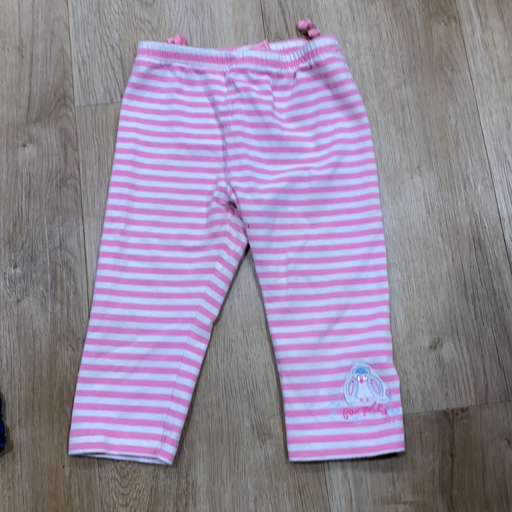 Adorable 3 pieces set - Picture 3 of 9